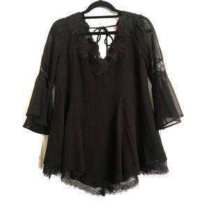 Free People V-Neck Lace-detailed ¾ Sleeve Blouse